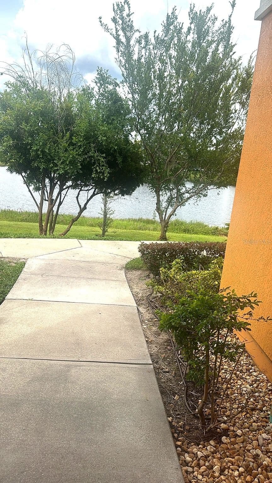 5483 VINELAND, Orlando, FL 32811 3