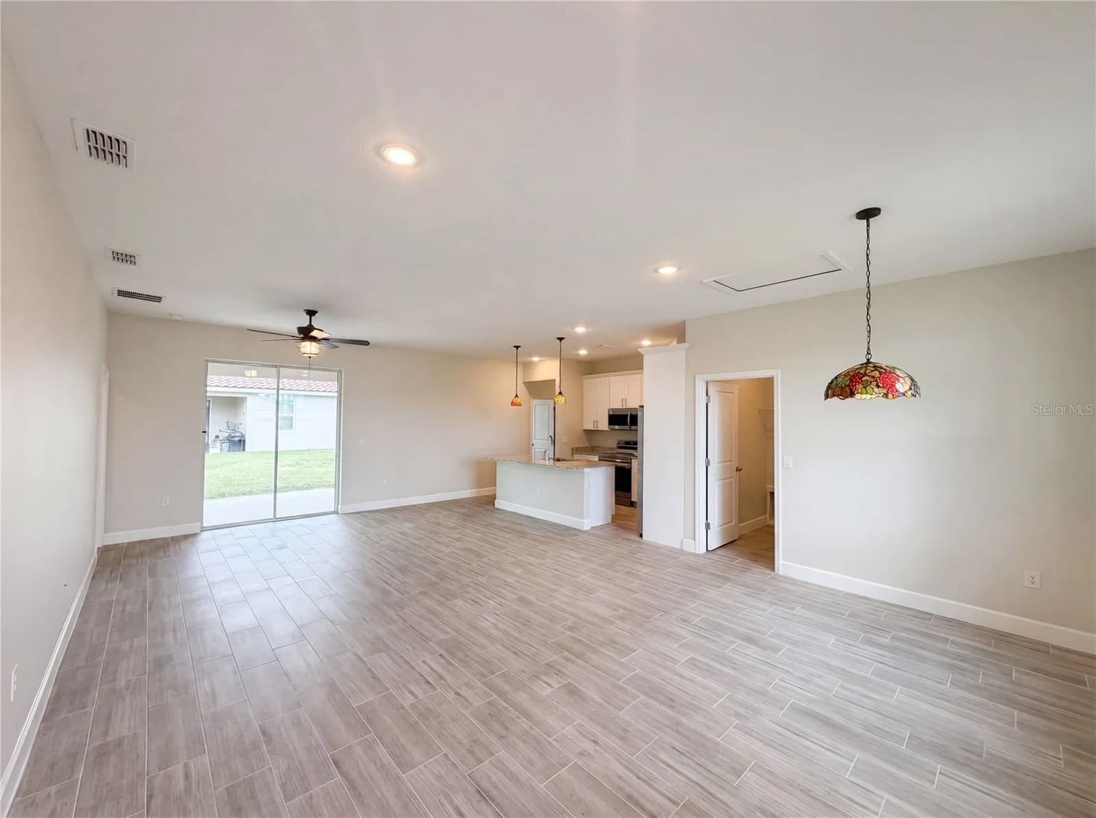 446 CINNAMON, Kissimmee, FL 34759 3