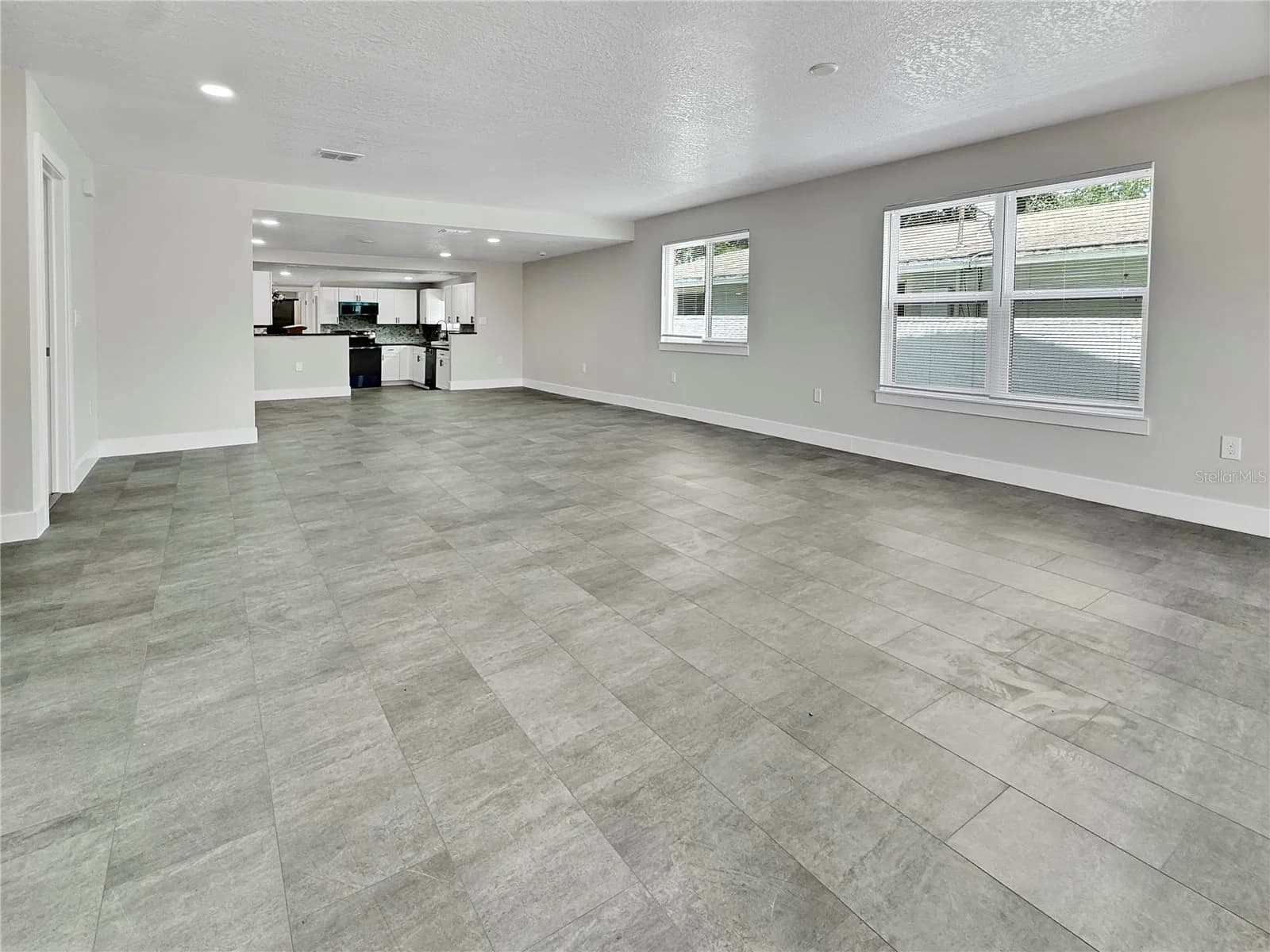 0000 LENOX, Orlando, FL 32811 3