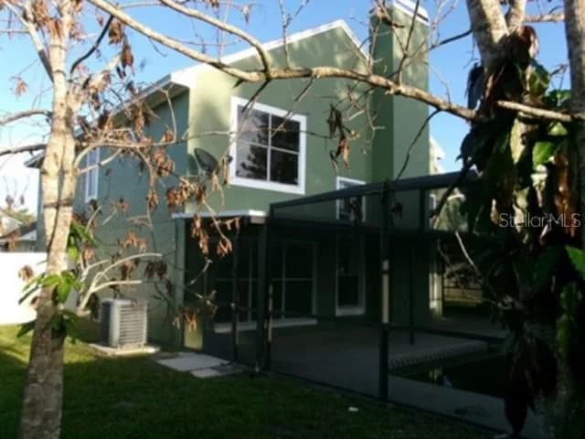 3298 AMACA, Orlando, FL 32837 2