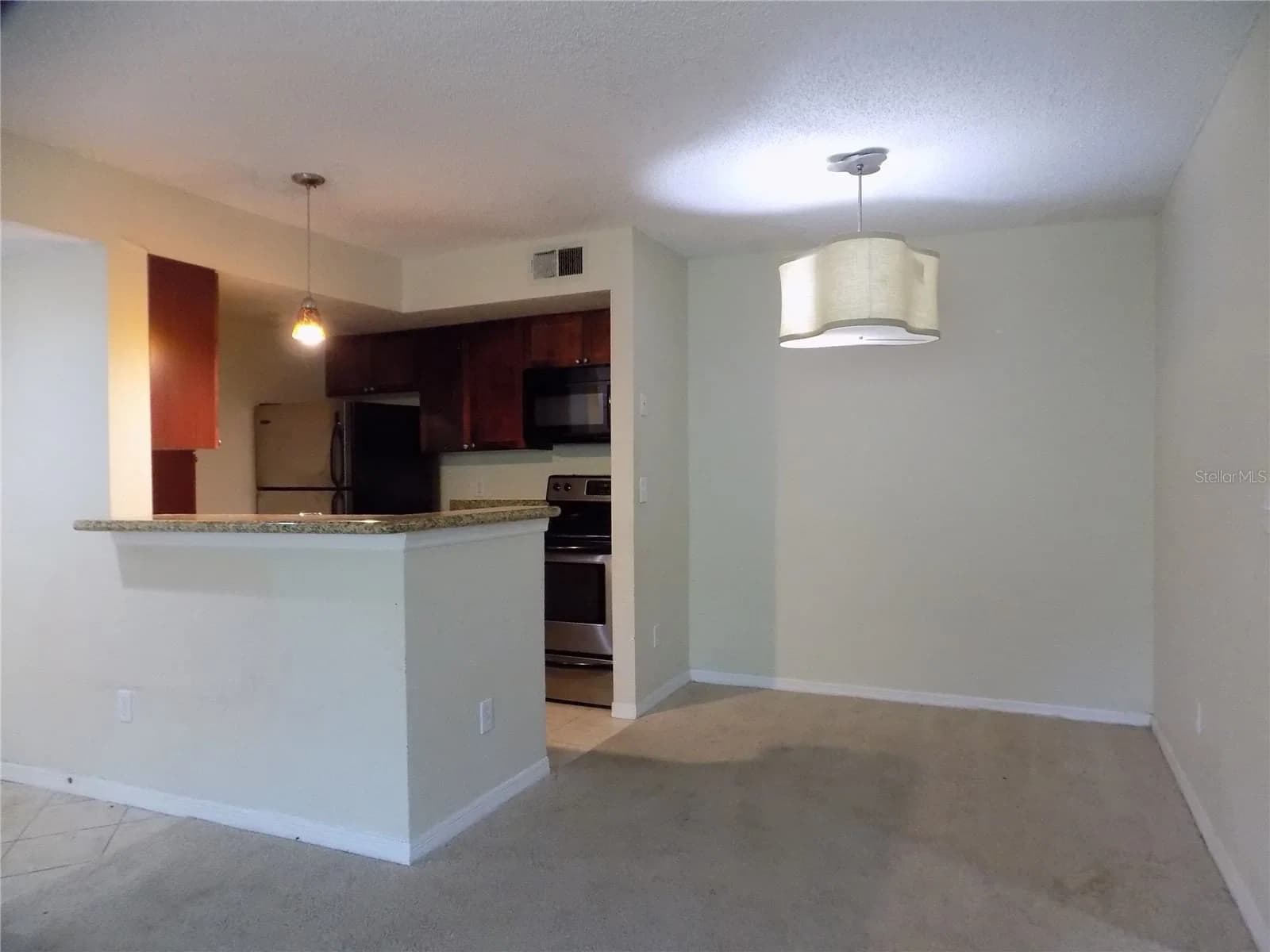 5116 CONROY, Orlando, FL 32811 3