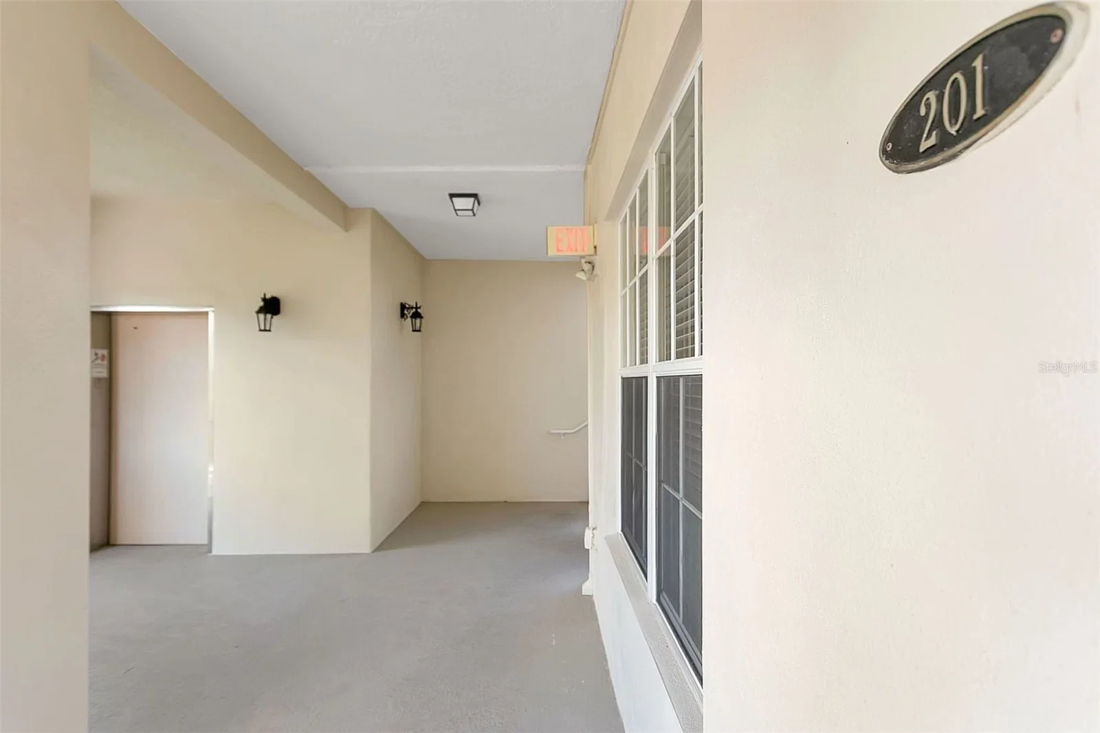 4392 WARDELL, Orlando, FL 32814 3