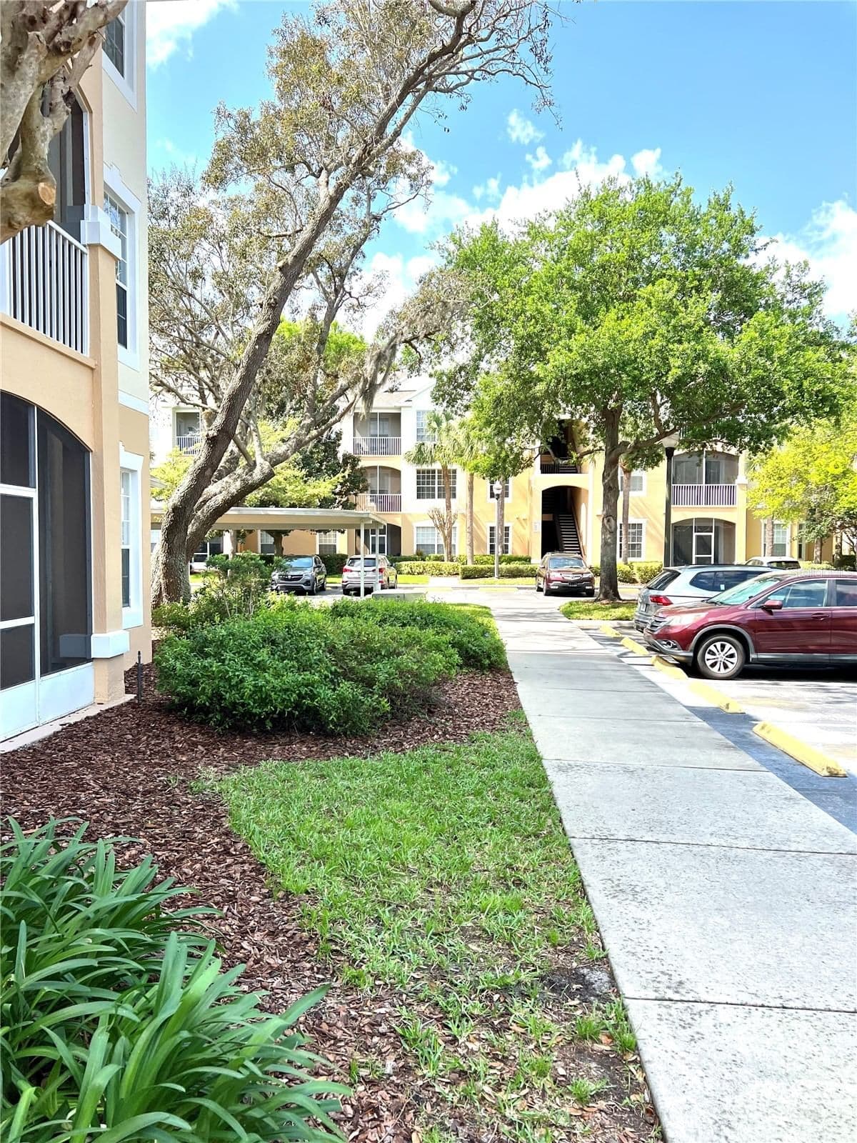 6214 STEVENSON, Orlando, FL 32835 3