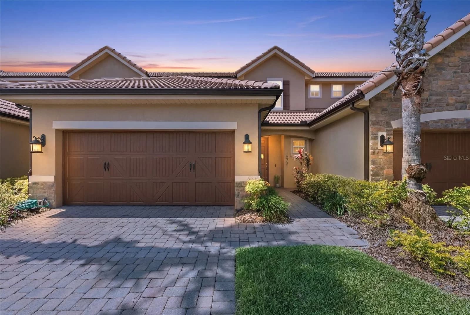 10751 BELFRY Circle, Orlando, FL 32832 2