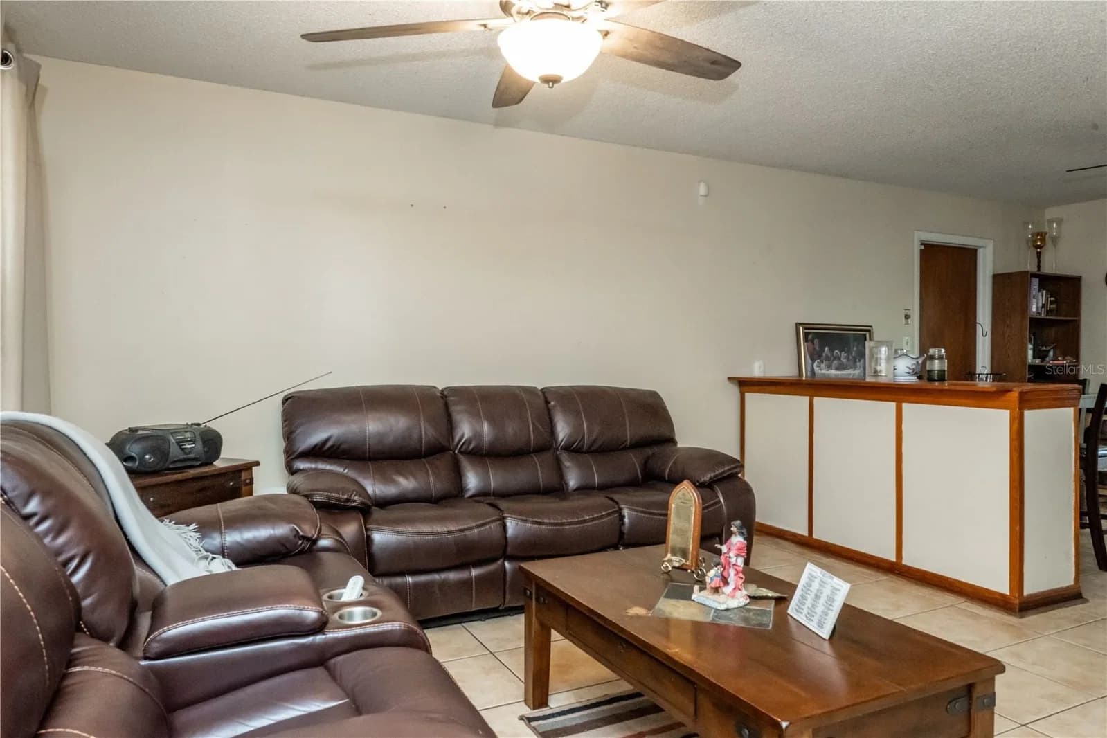 6424 SWALLOW HILL 4