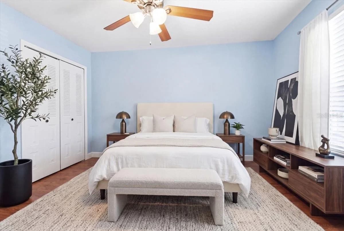 2550 ALAFAYA 4