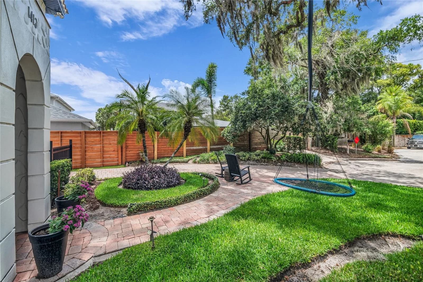 1413 OSCEOLA, Orlando, FL 32806 2