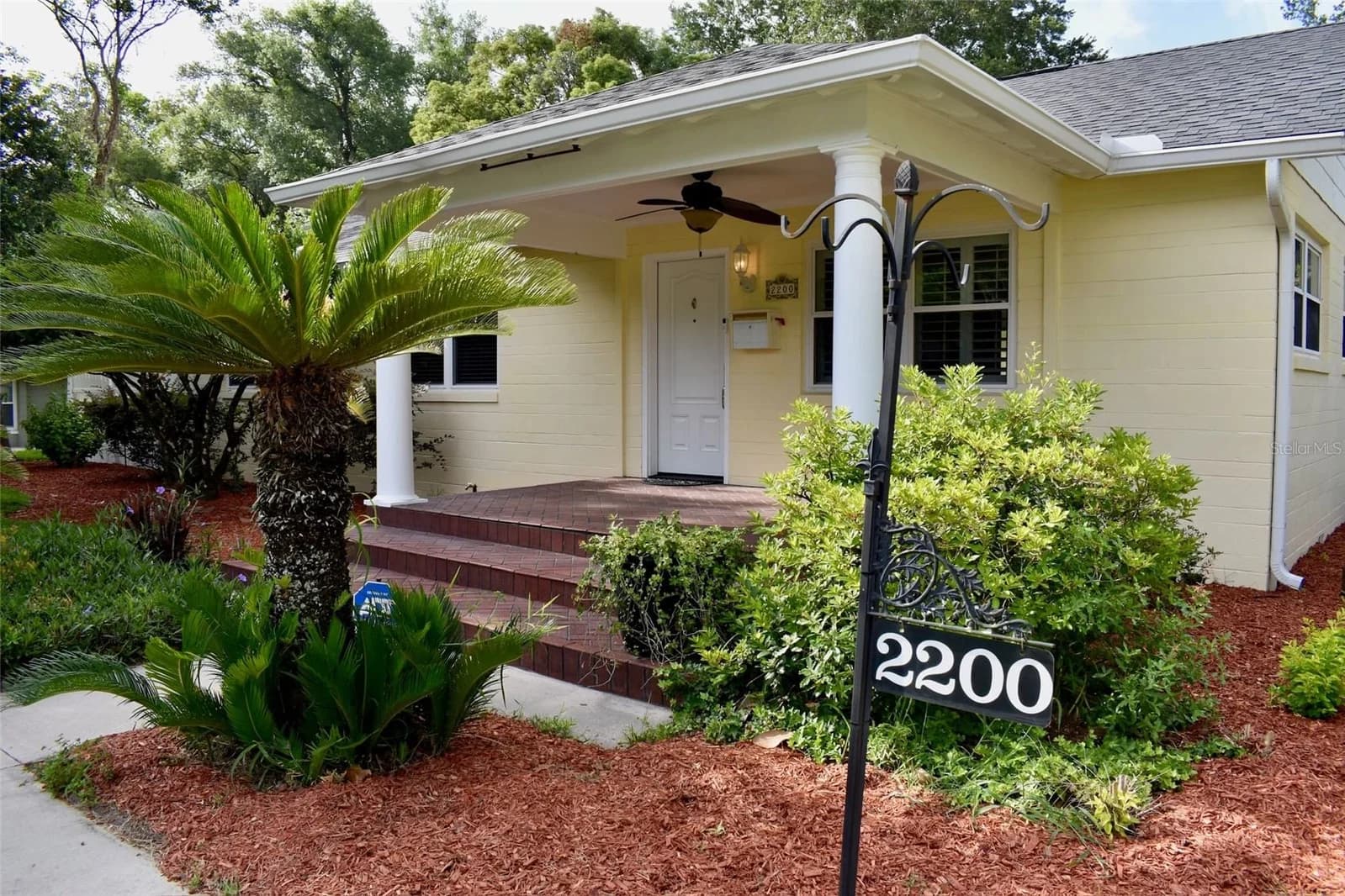 2200 GORE, Orlando, FL 32806 2