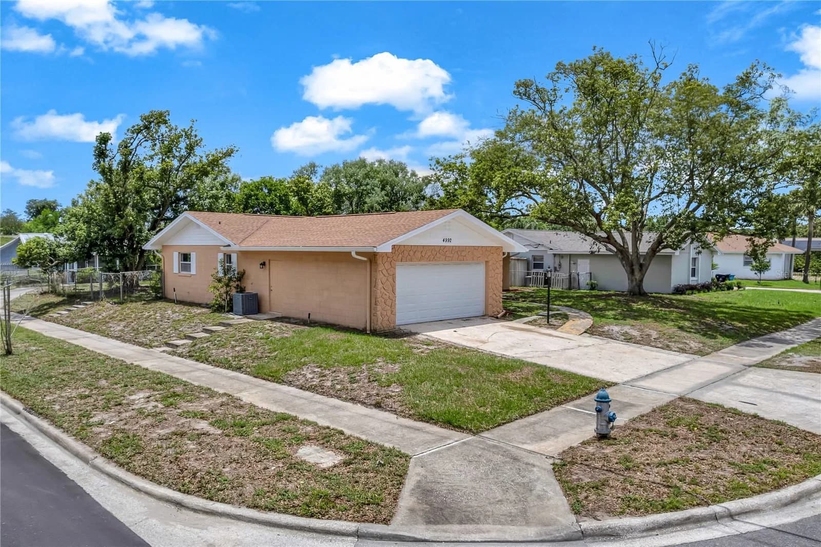 4992 WIND, Orlando, FL 32812 2