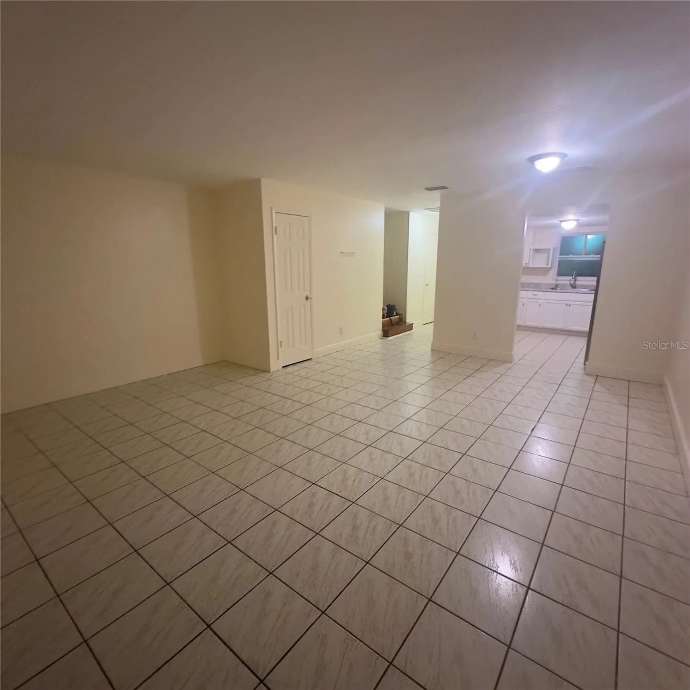 2454 RIO PINAR LAKES 4