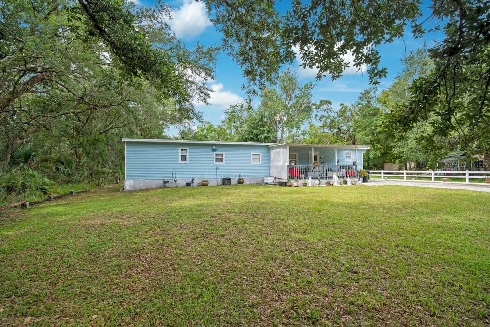 18222 LYNBROOK, Orlando, FL 32820 2