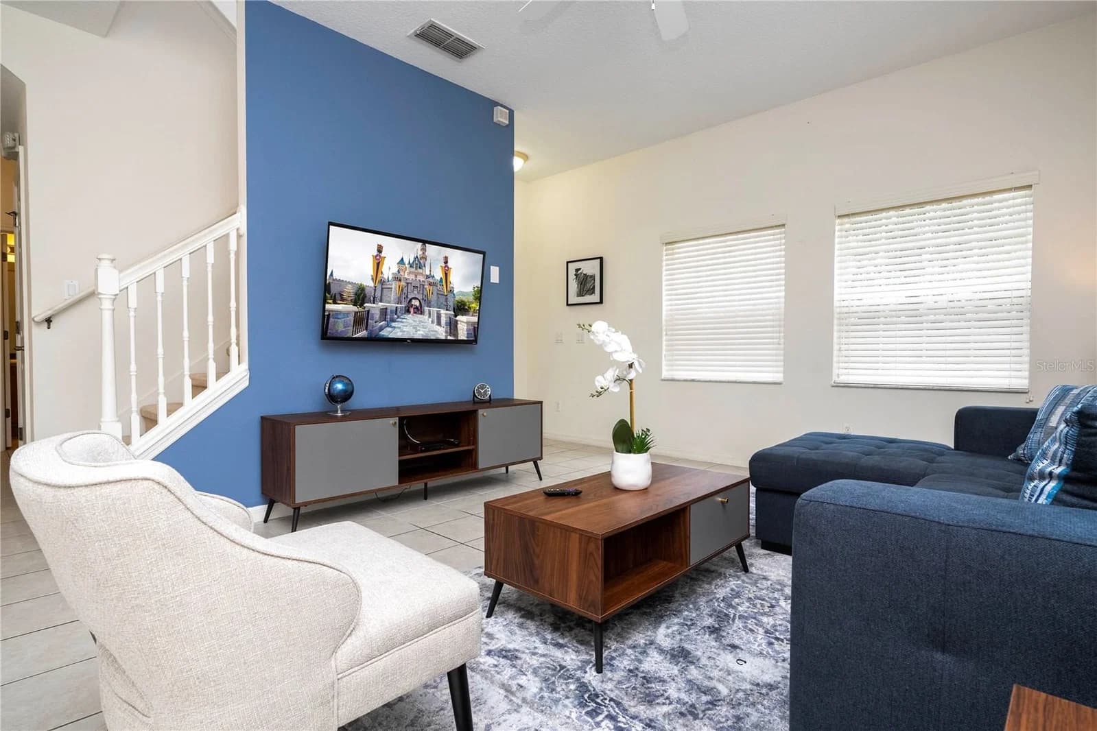 3022 WHITE ORCHID 5