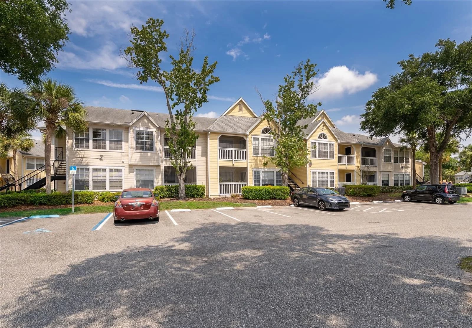1075 S HIAWASSEE RD 4