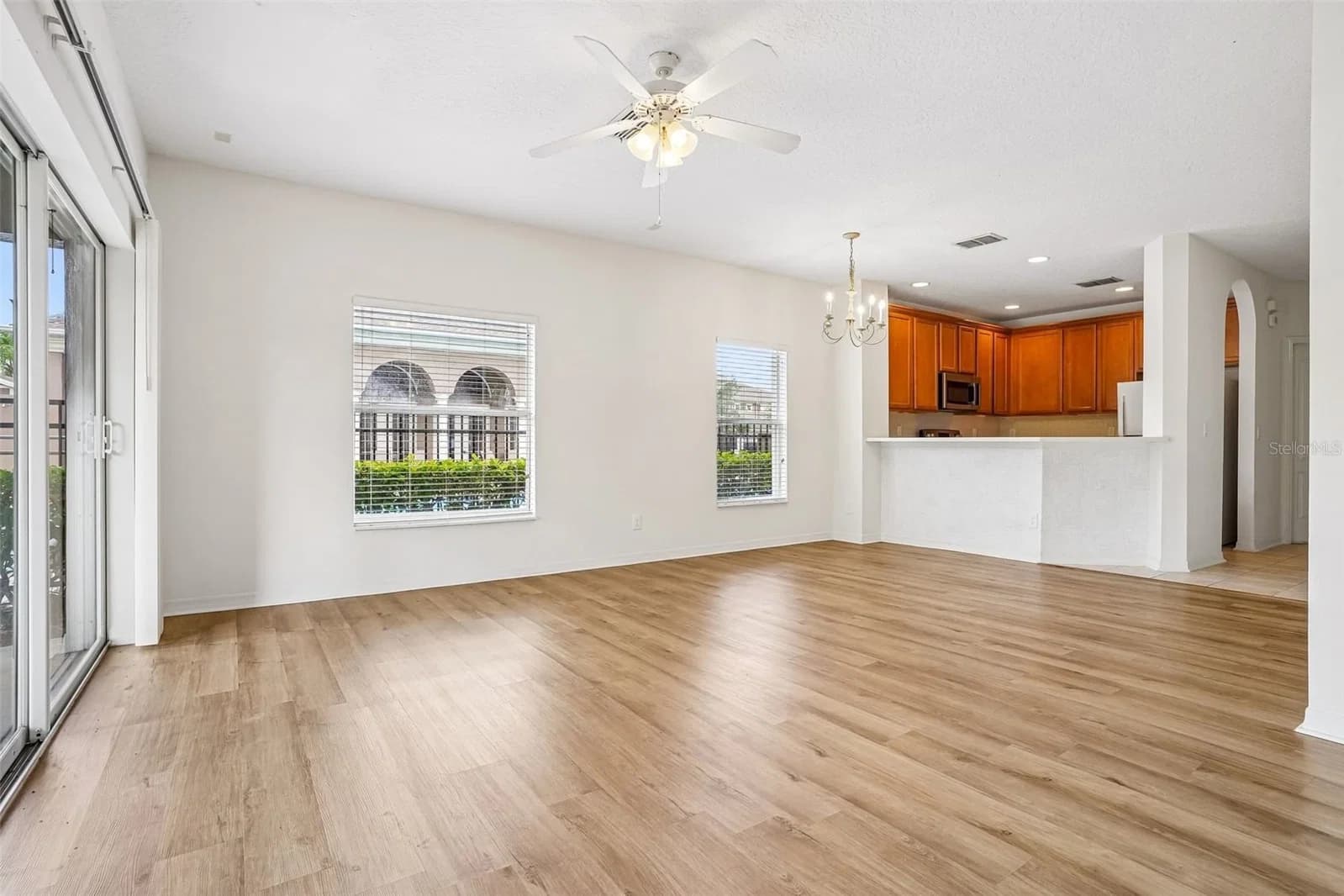 3506 VICTORIA PINES 5