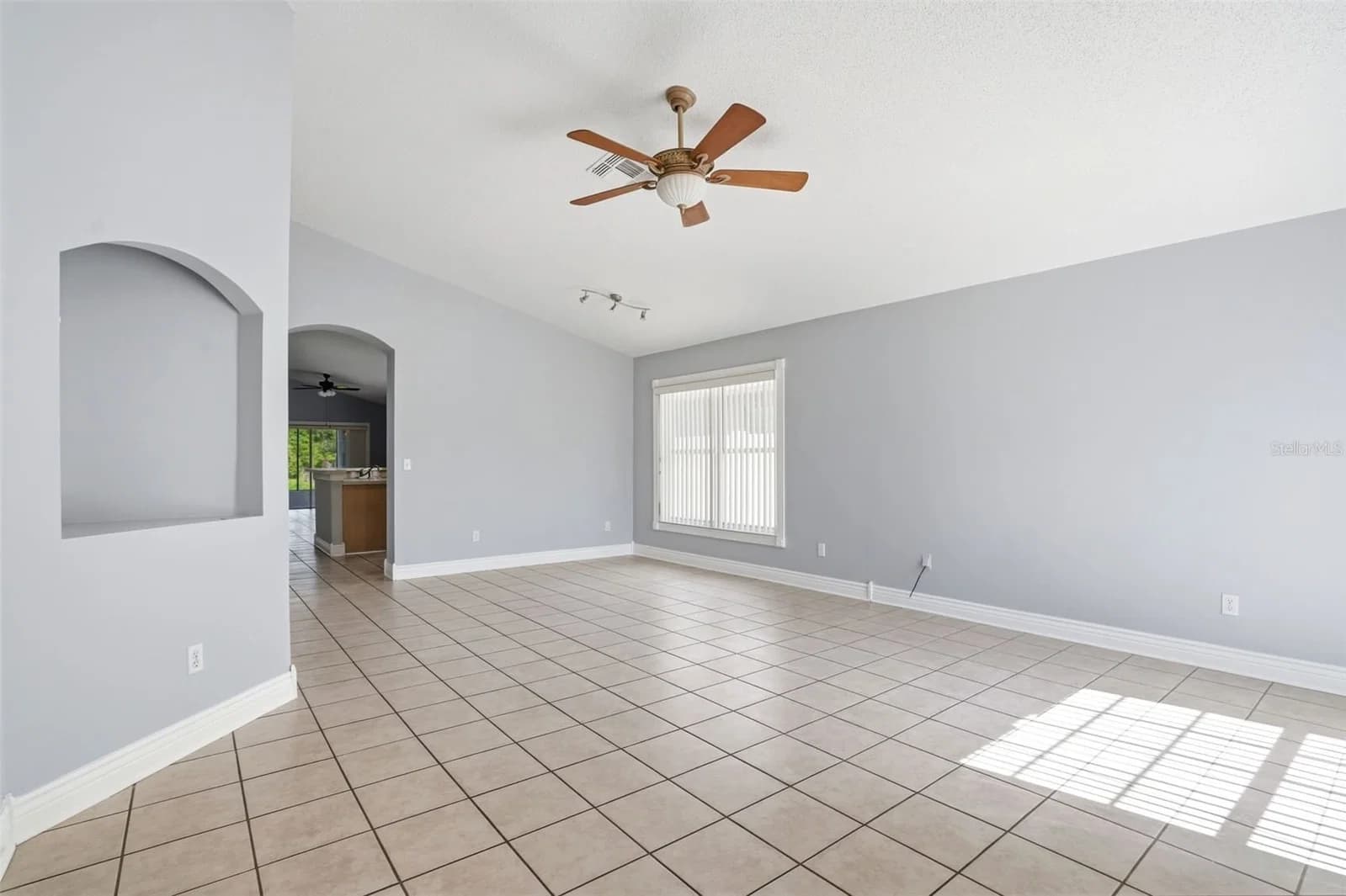 632 CYPRESS TREE 4