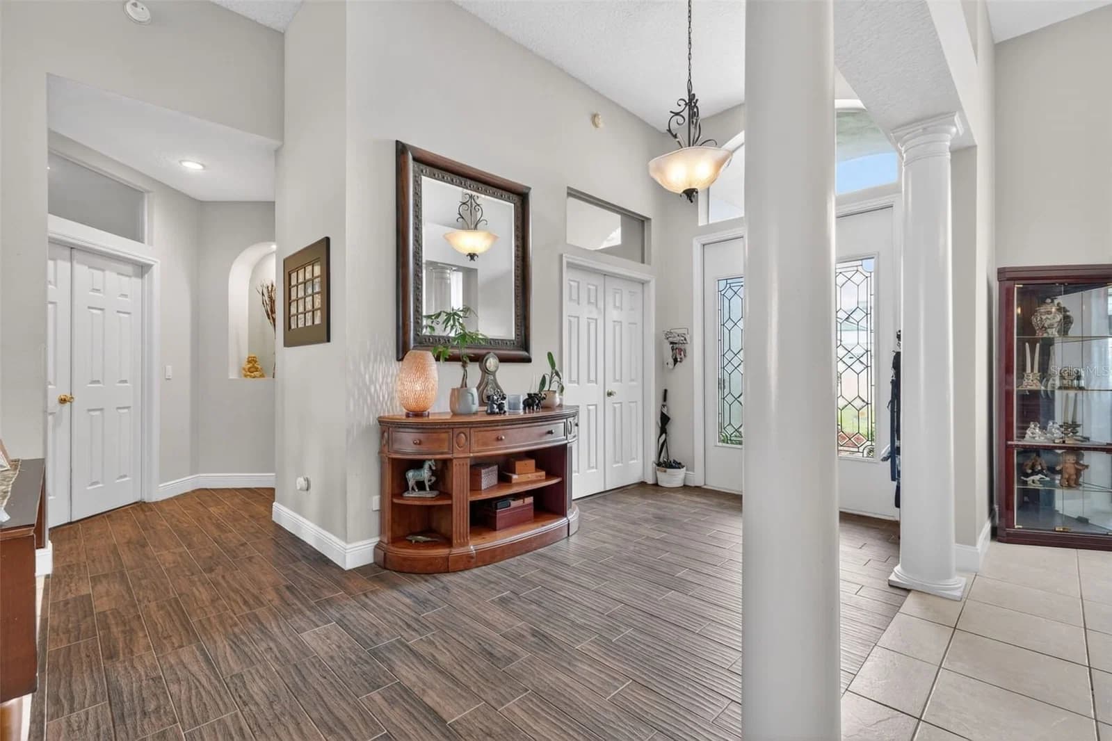 4552 LAKE CALABAY 5