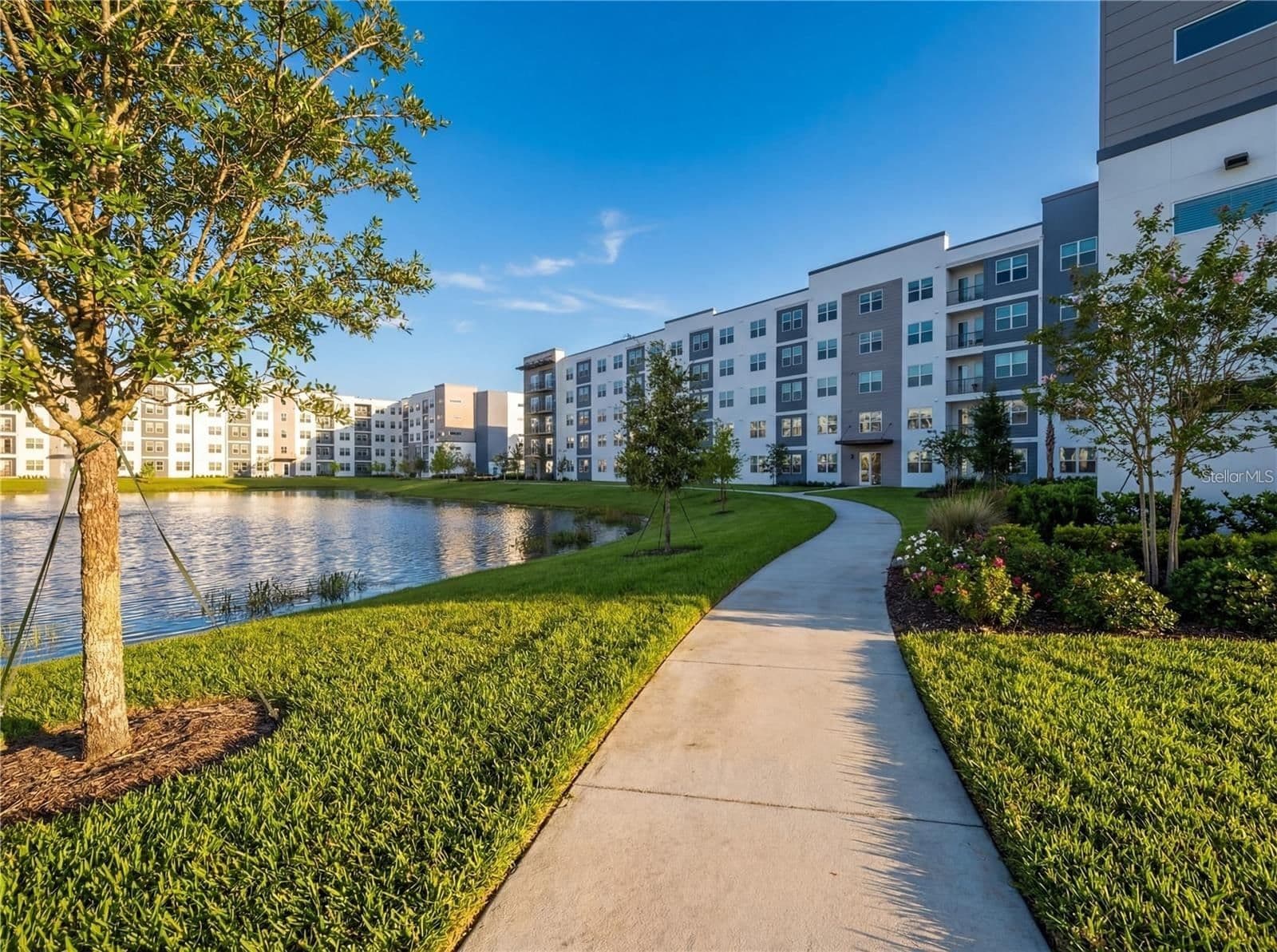 5579 MILLENIA, Orlando, FL 32839 2