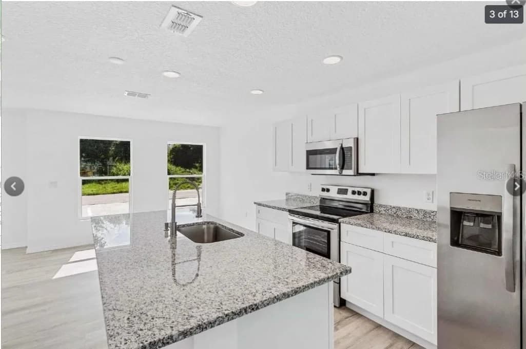 172 BOWIE, Kissimmee, FL 34743 2