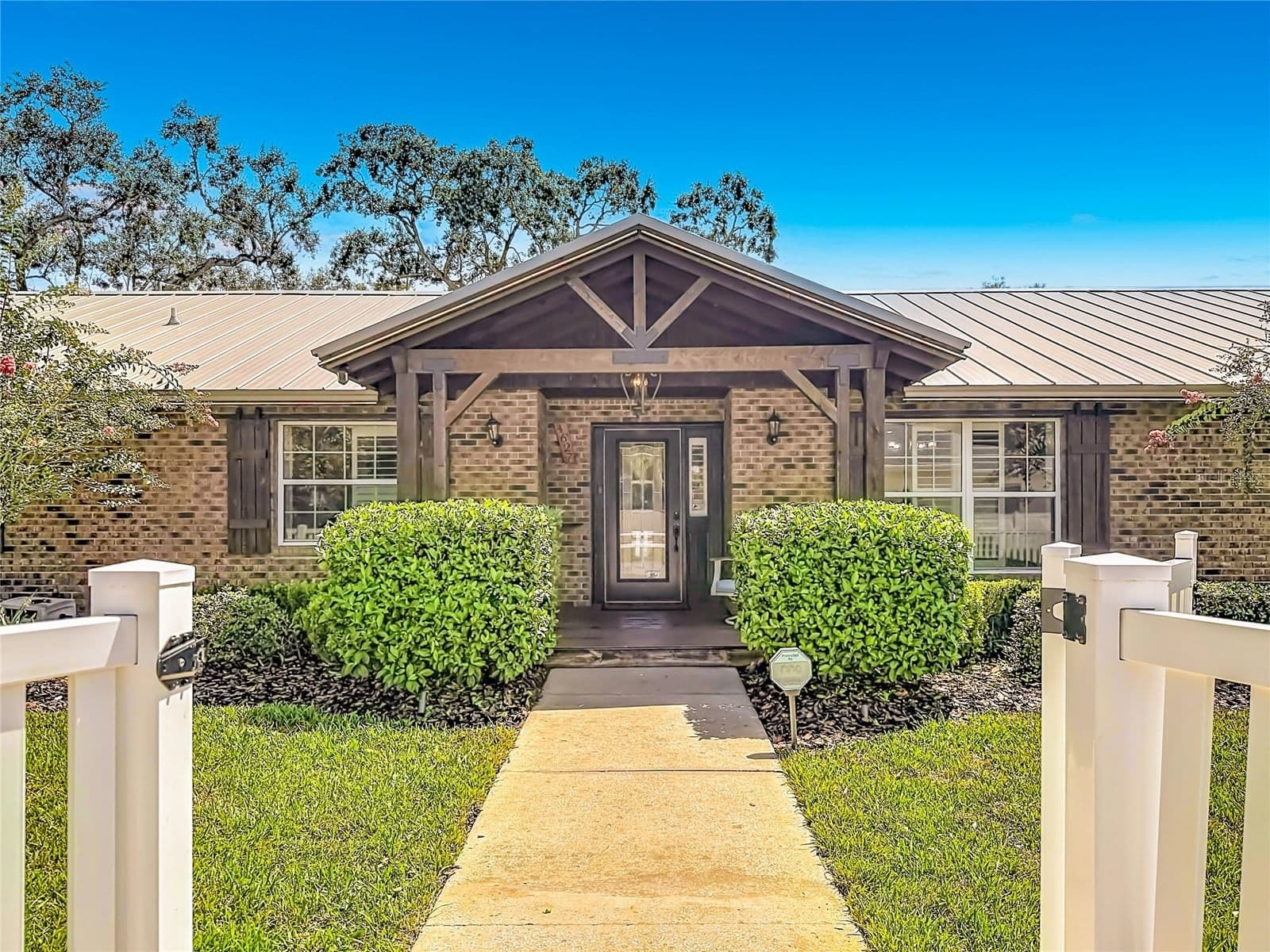 4627 CANARY, Orlando, FL 32812 2