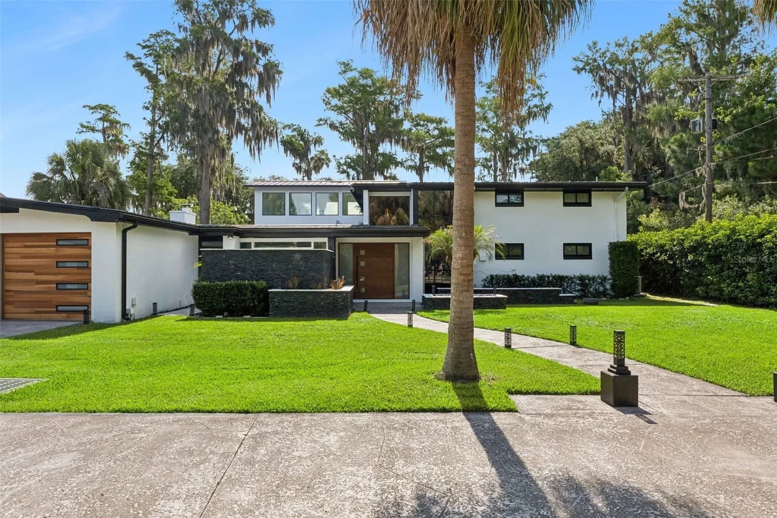5583 JESSAMINE, Orlando, FL 32839