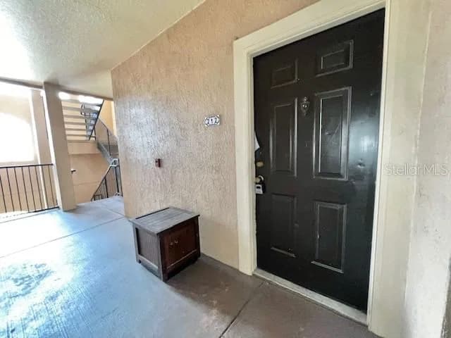 5554 METROWEST 5