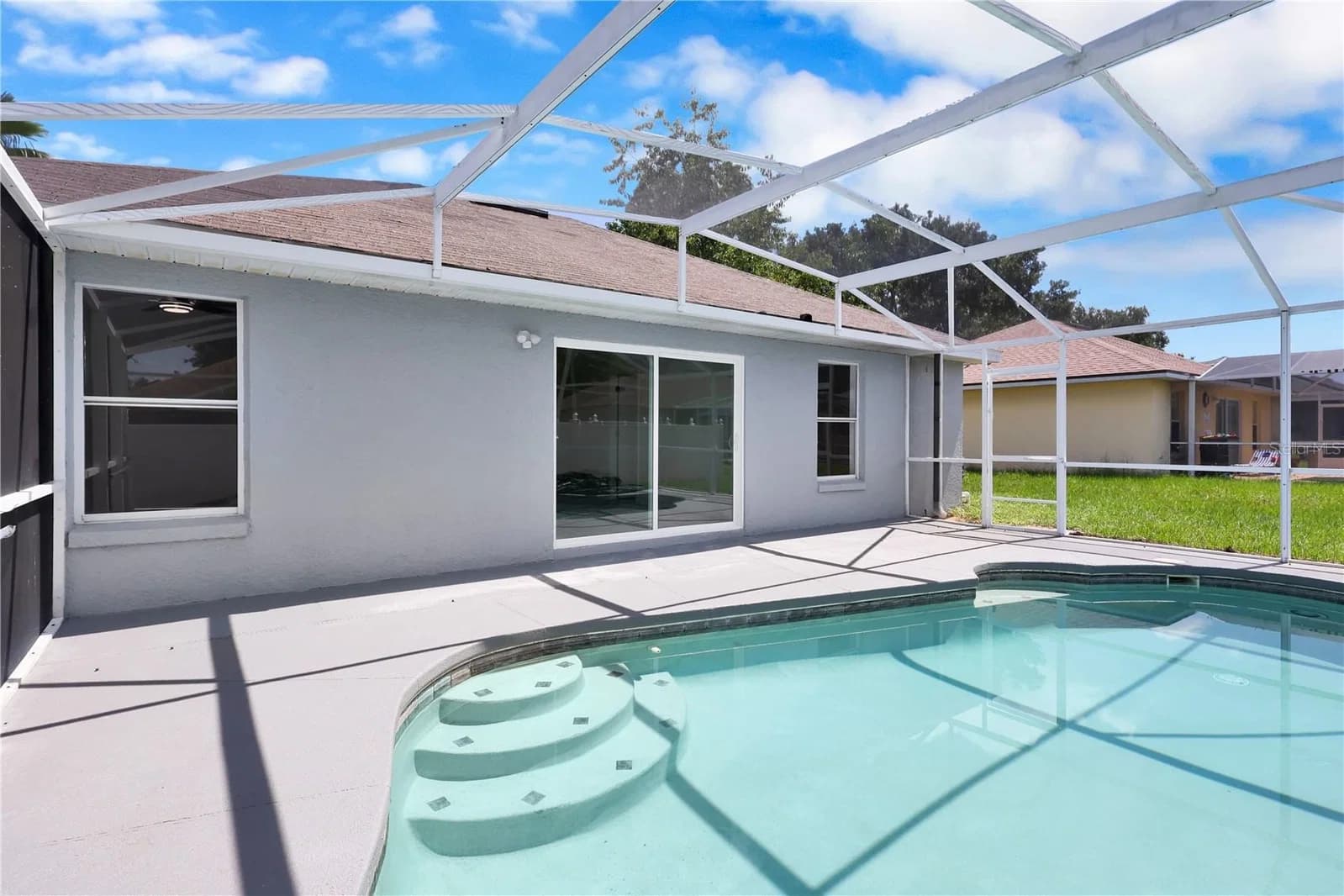 318 WALPOLE 4