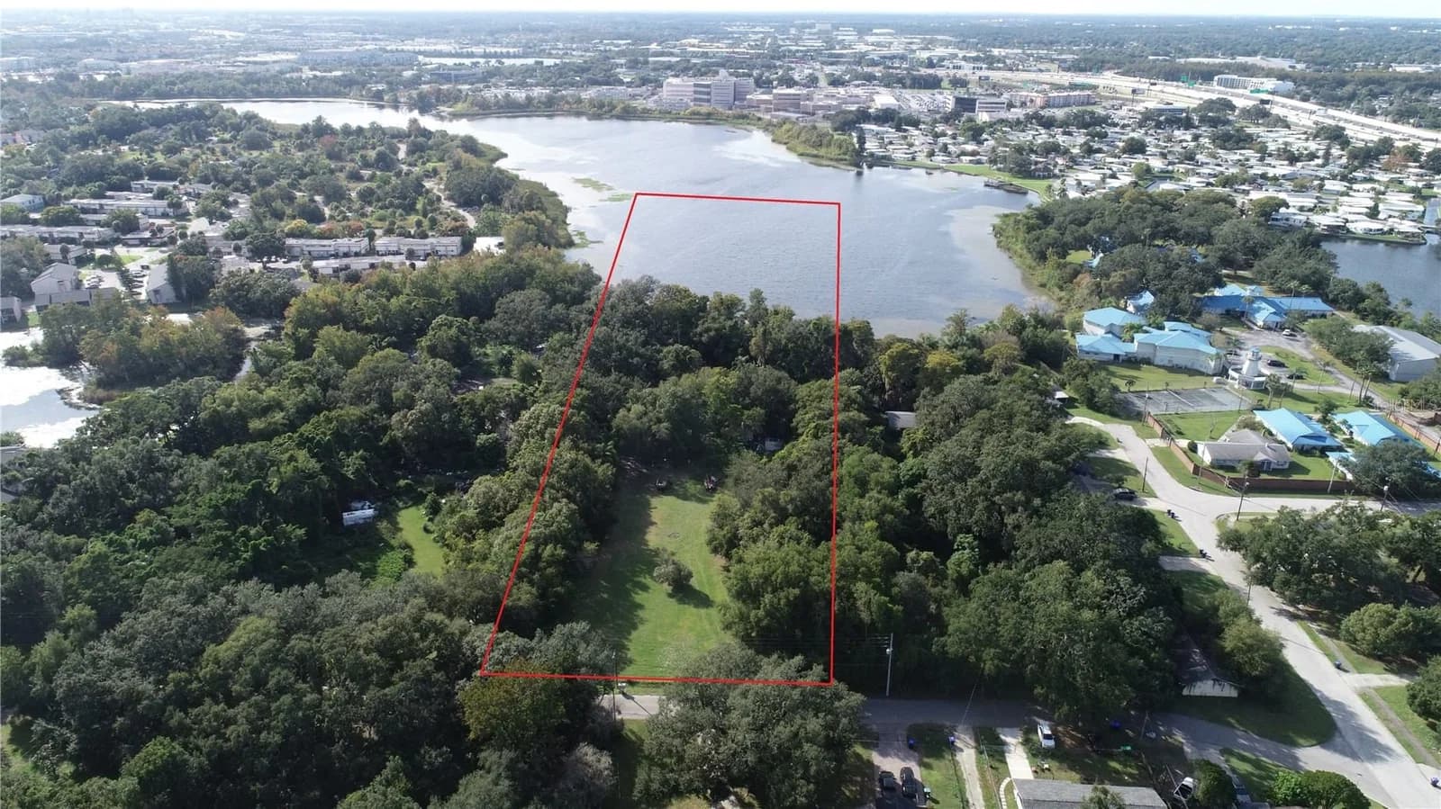 3800 TAMPA, Orlando, FL 32839