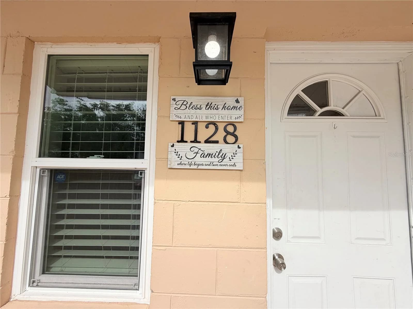 1128 SOPHIE, Orlando, FL 32828 3