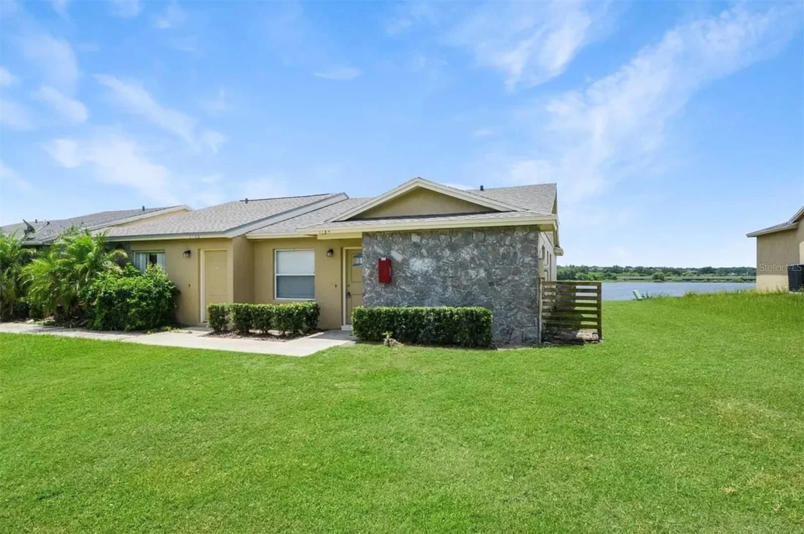 1184 WOODMAN, Orlando, FL 32818 2