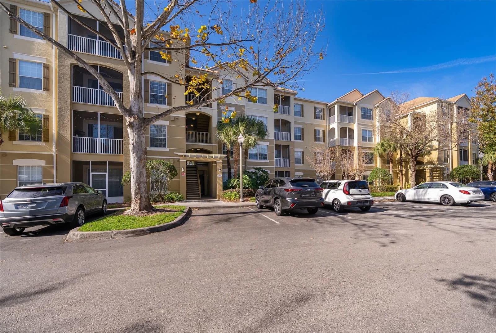 3326 ROBERT TRENT JONES, Orlando, FL 32835