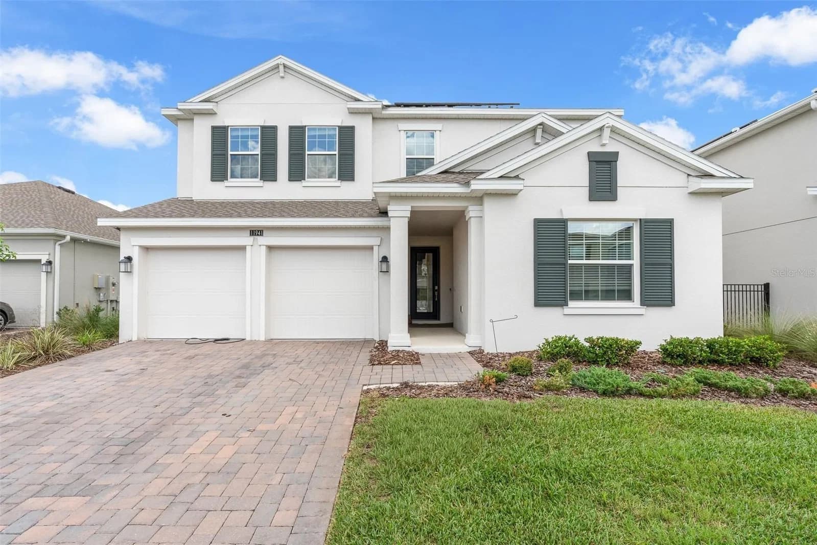 11941 LANGUAGE, Orlando, FL 32832 2