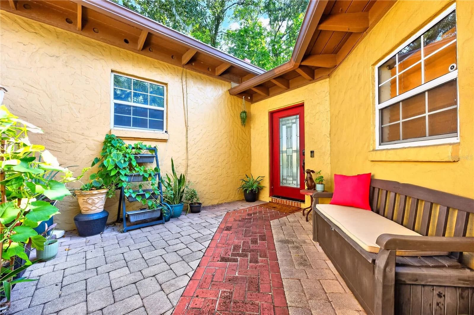 1835 OAK, Orlando, FL 32803 2
