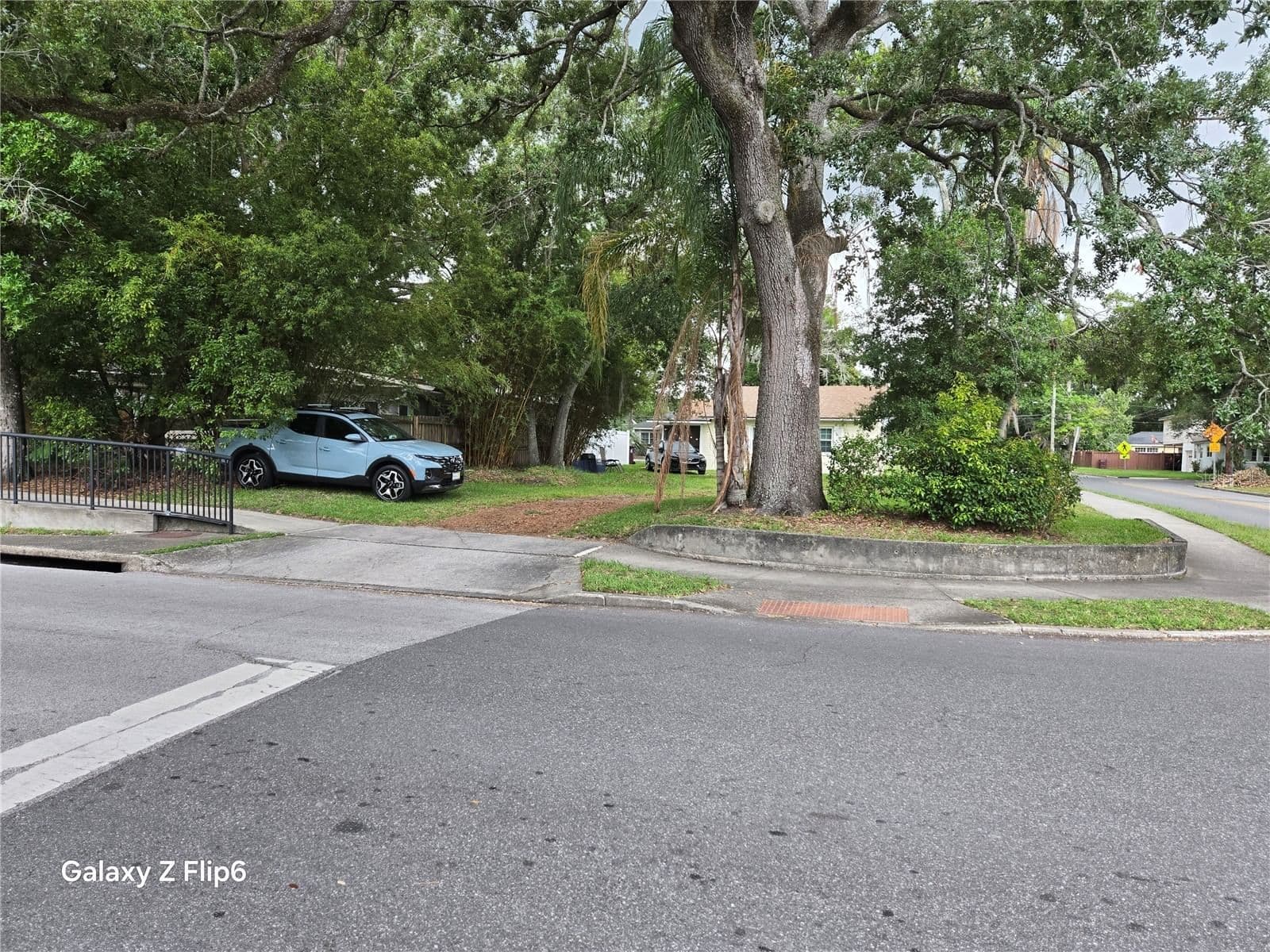 HELEN, Orlando, FL 32804