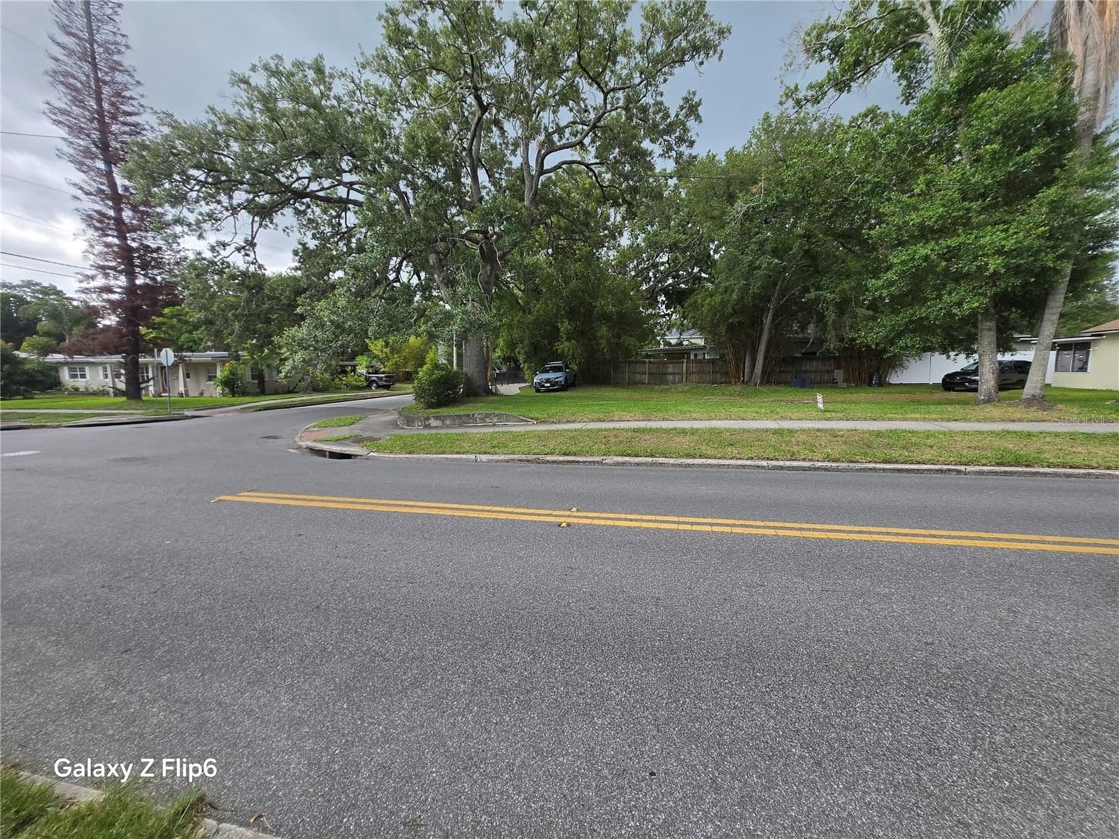 HELEN, Orlando, FL 32804 3