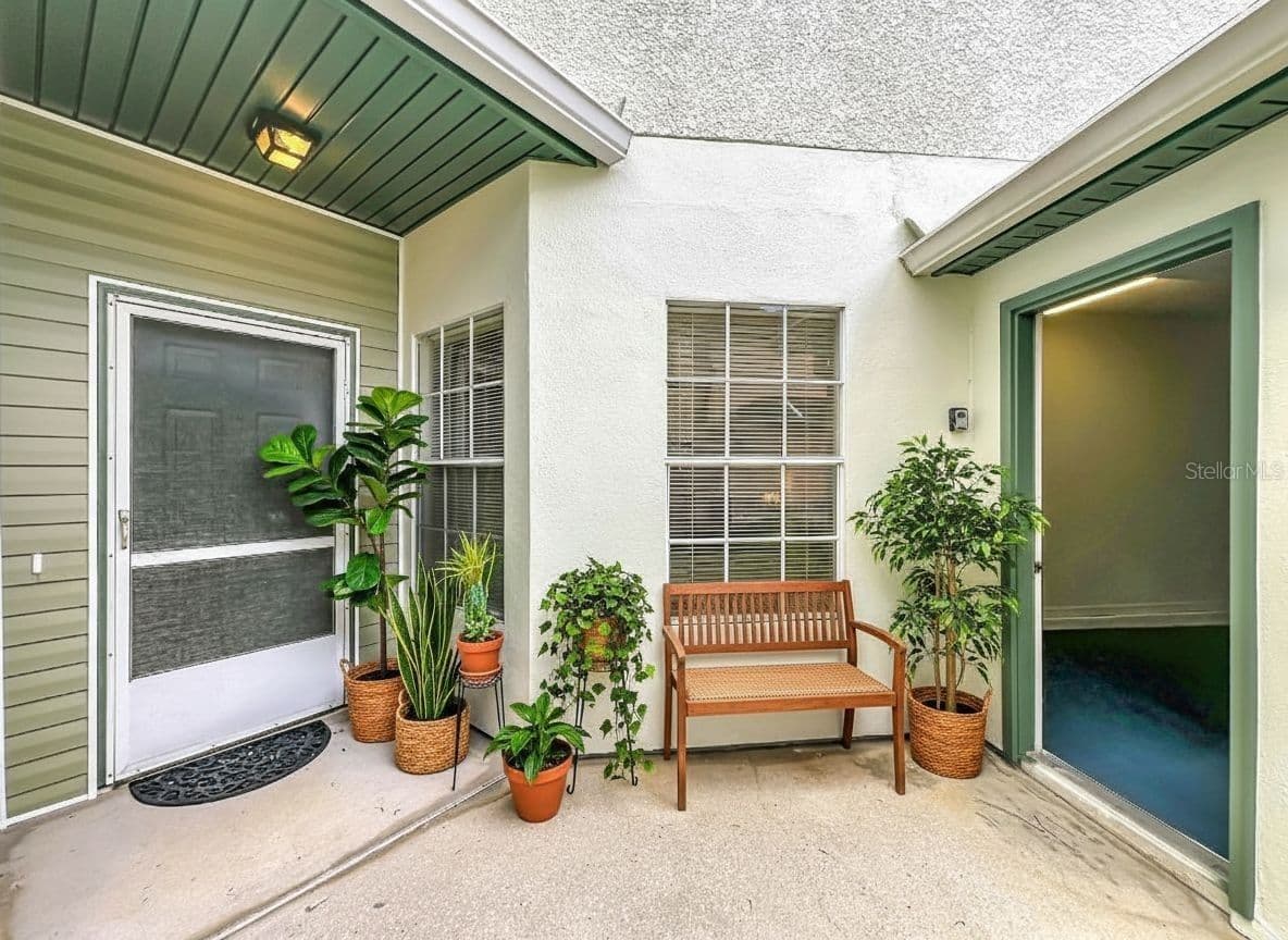 3022 COTTAGE GROVE 4
