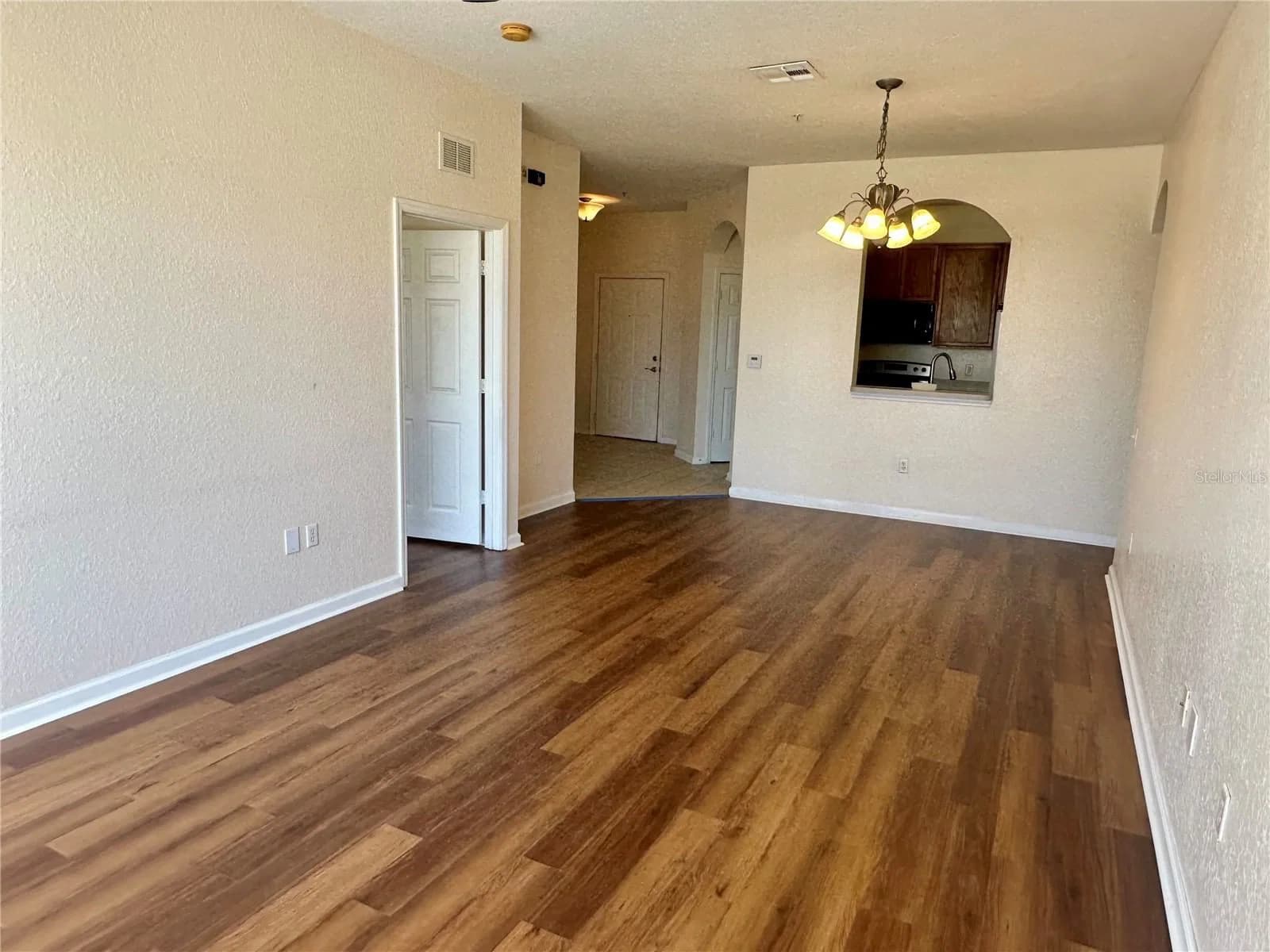 6402 CAVA ALTA, Orlando, FL 32835 2