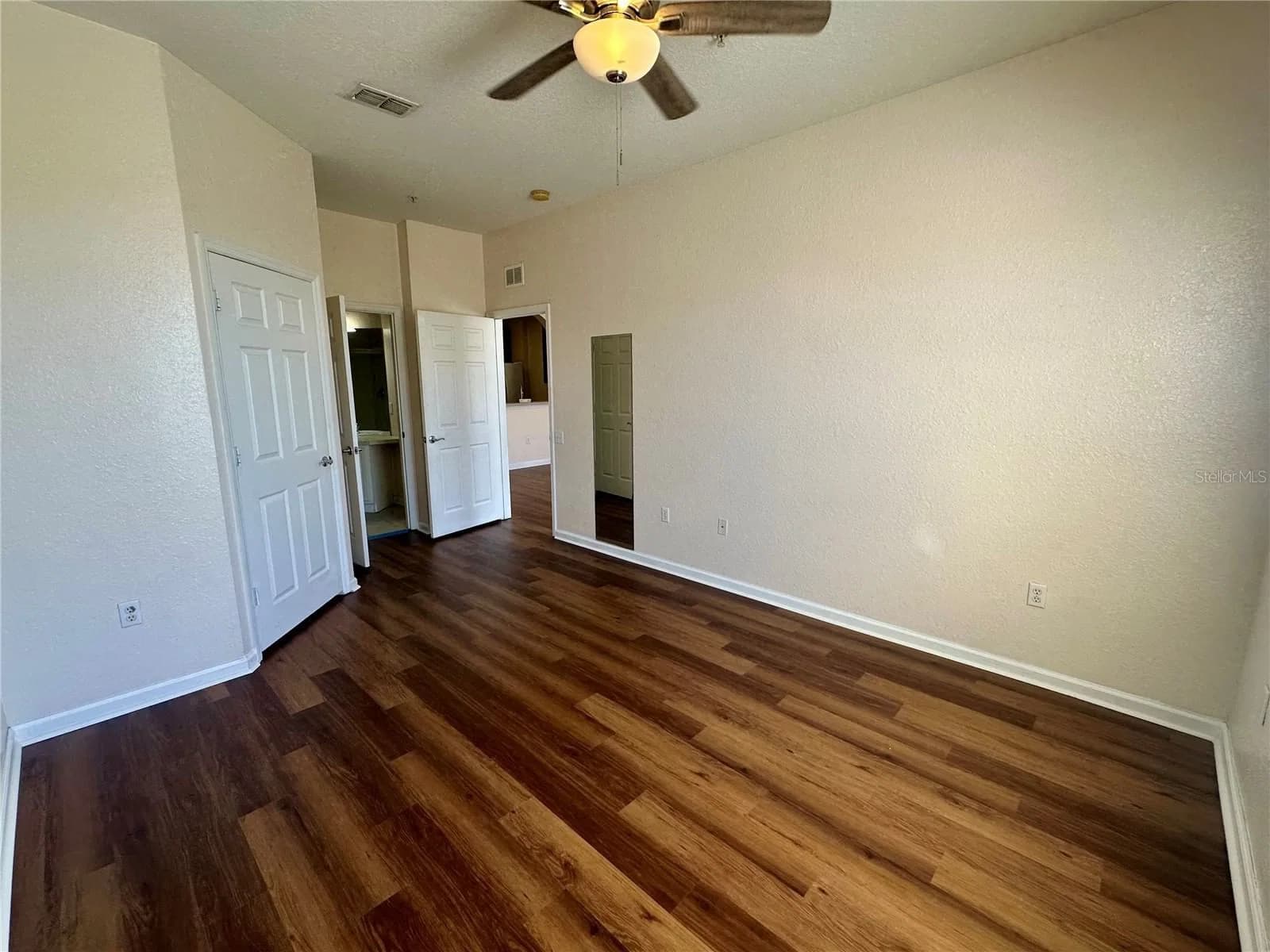 6402 CAVA ALTA 5