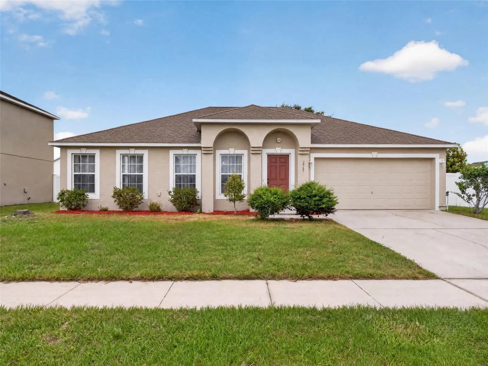 2589 HUNLEY, Kissimmee, FL 34743 2