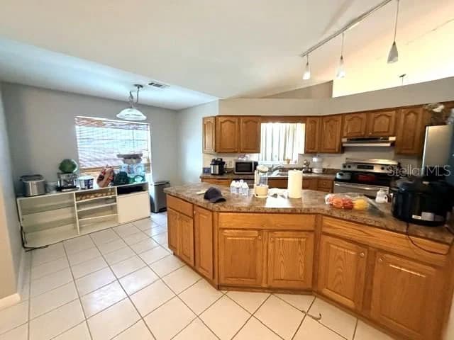 1677 SACKETT 5