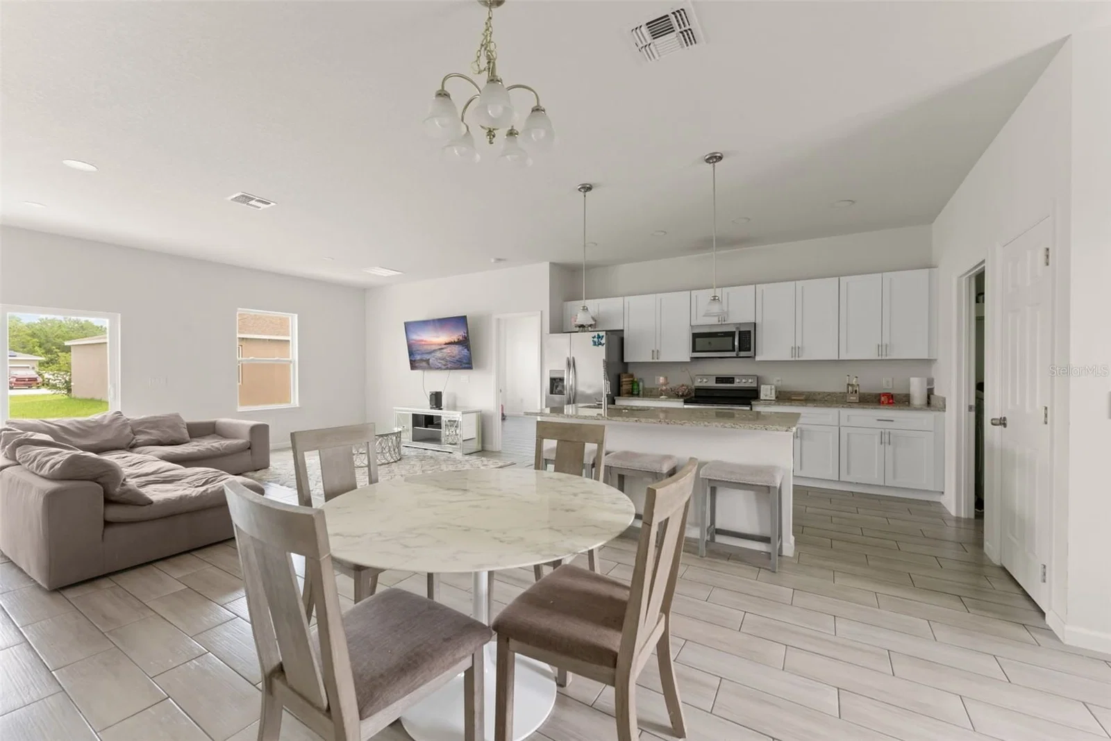 274 ELM 4