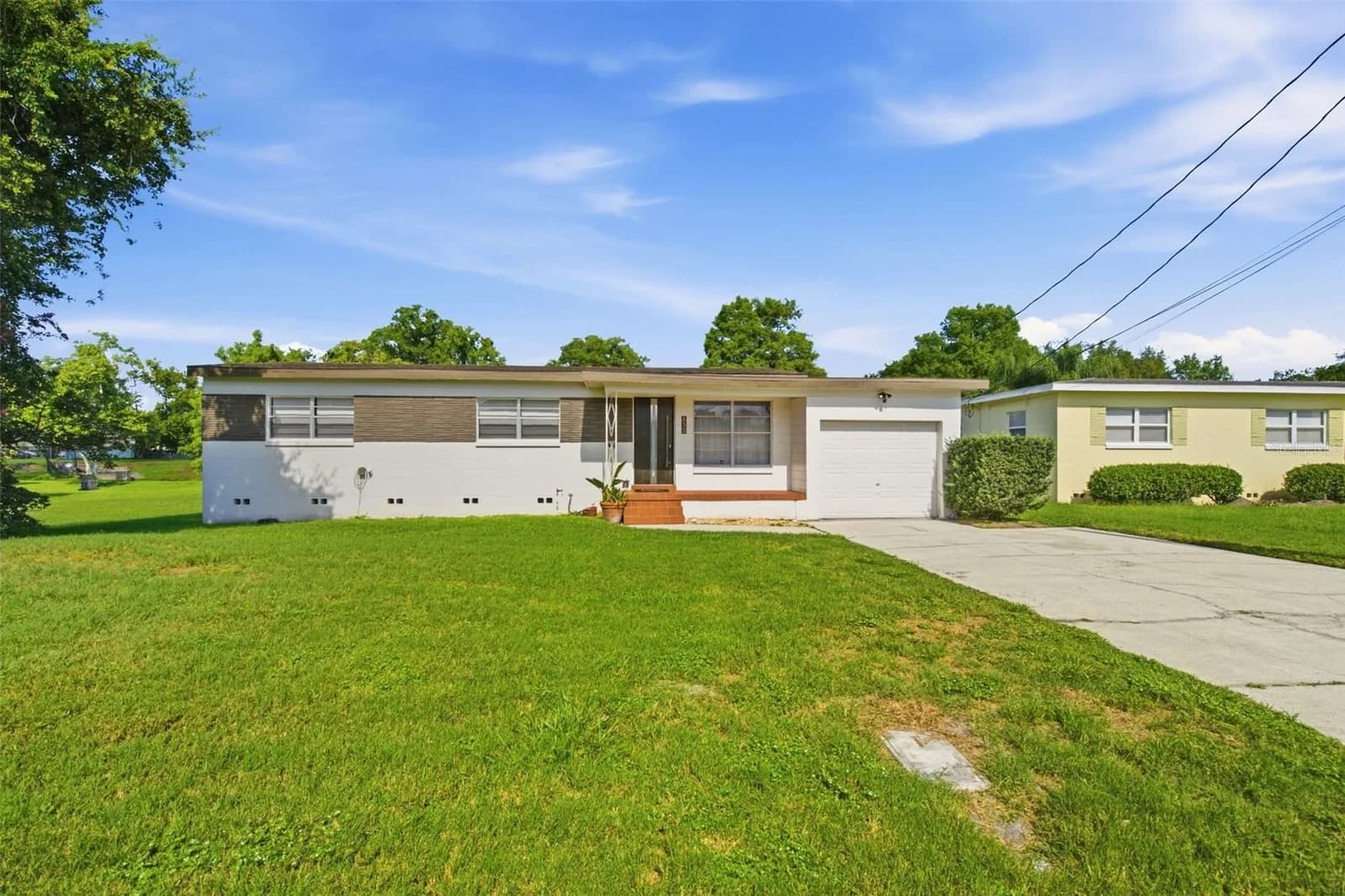 832 THALIA, Orlando, FL 32807