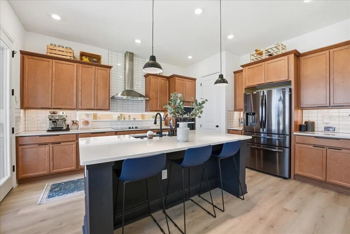 9741 NERUDA, Orlando, FL 32827 2