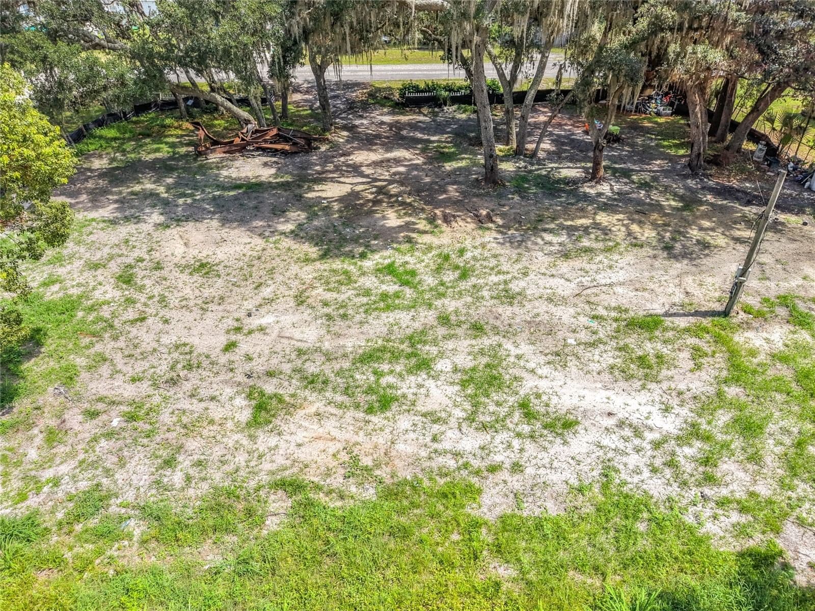 15832 BERMUDA 4