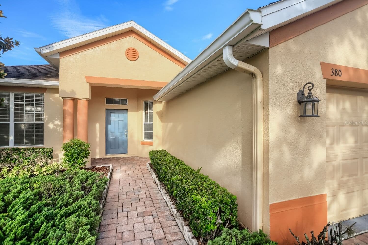 380 SORRENTO 3