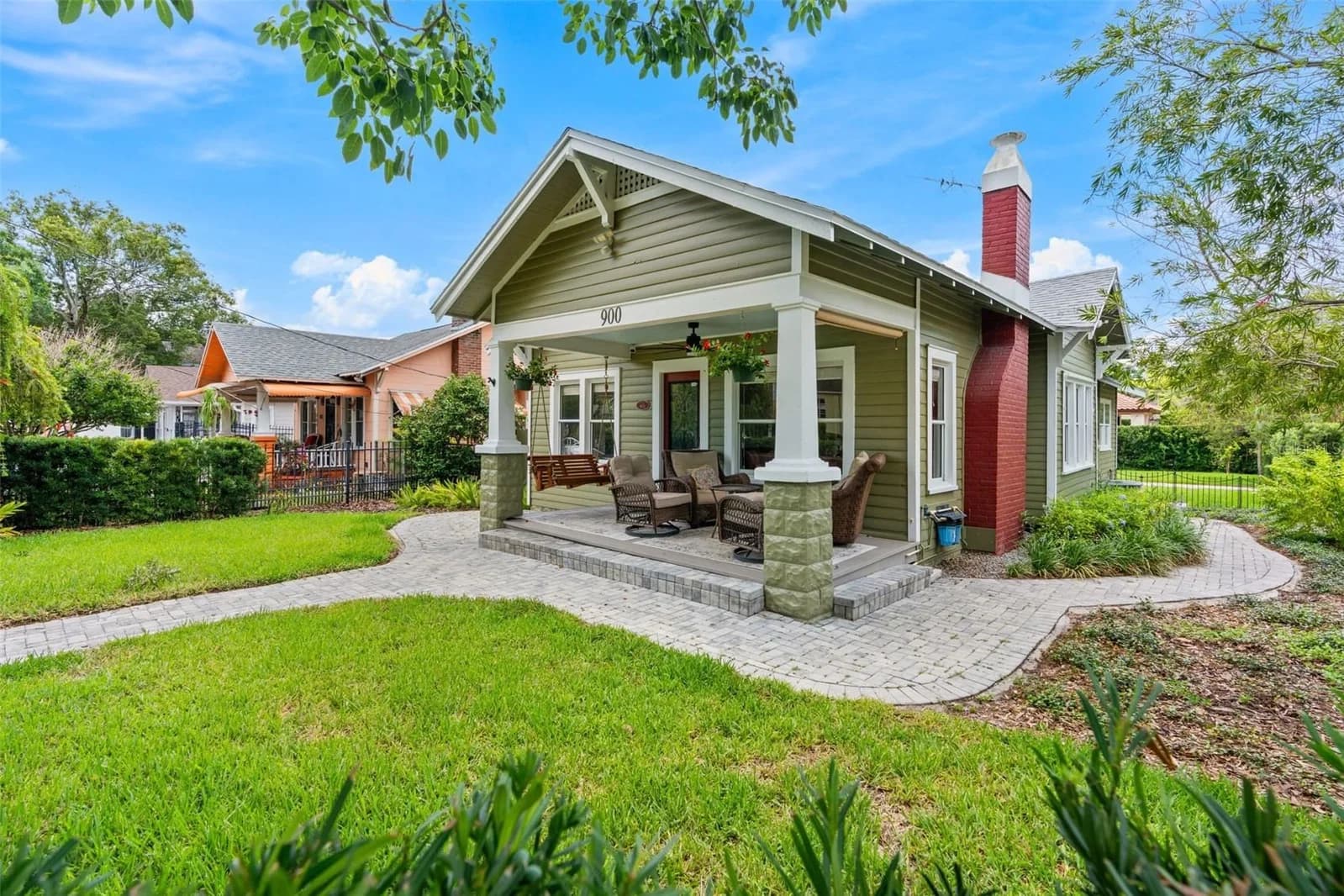 900 PINE 5