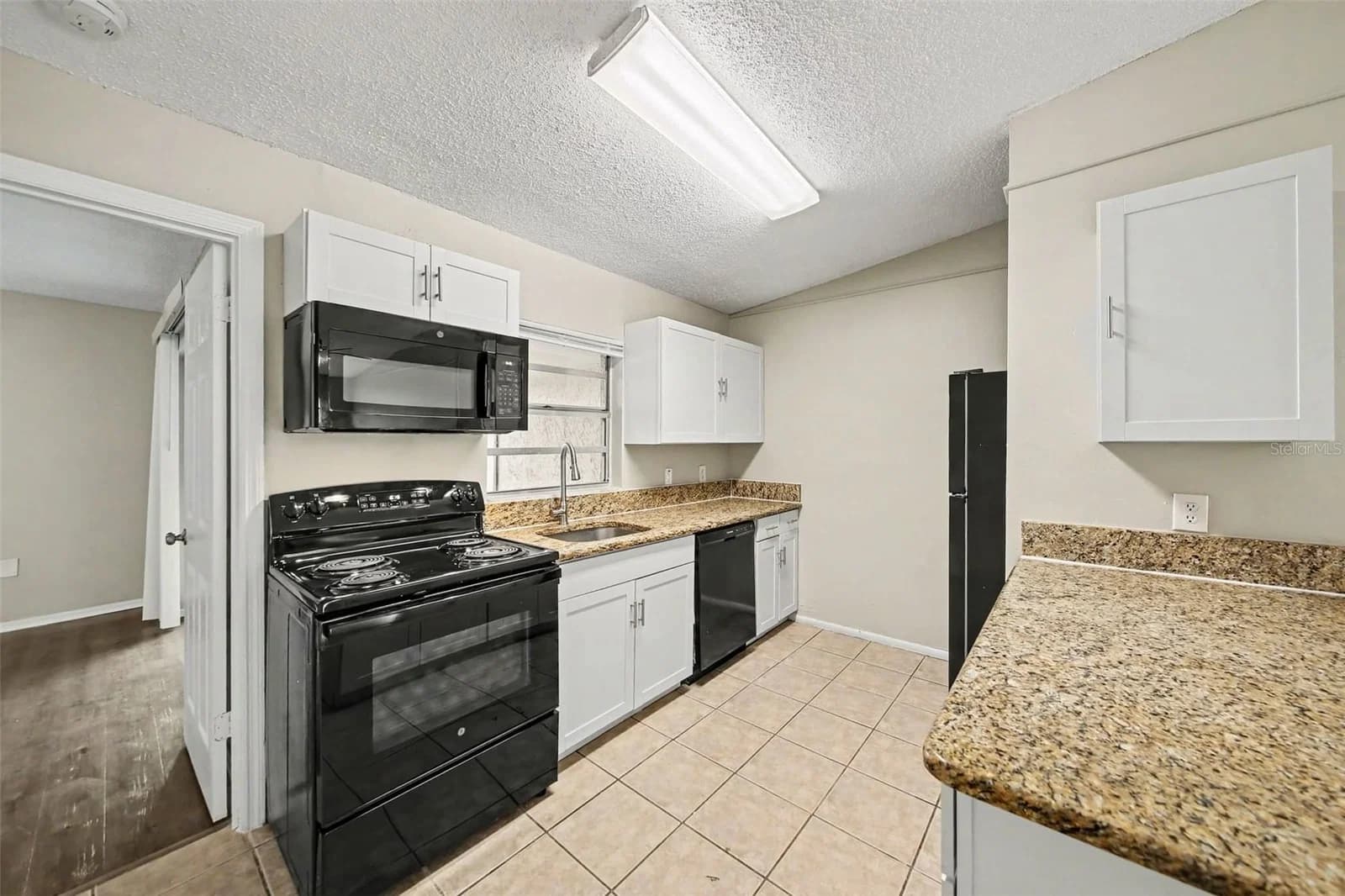 1188 WOODMAN, Orlando, FL 32818 2