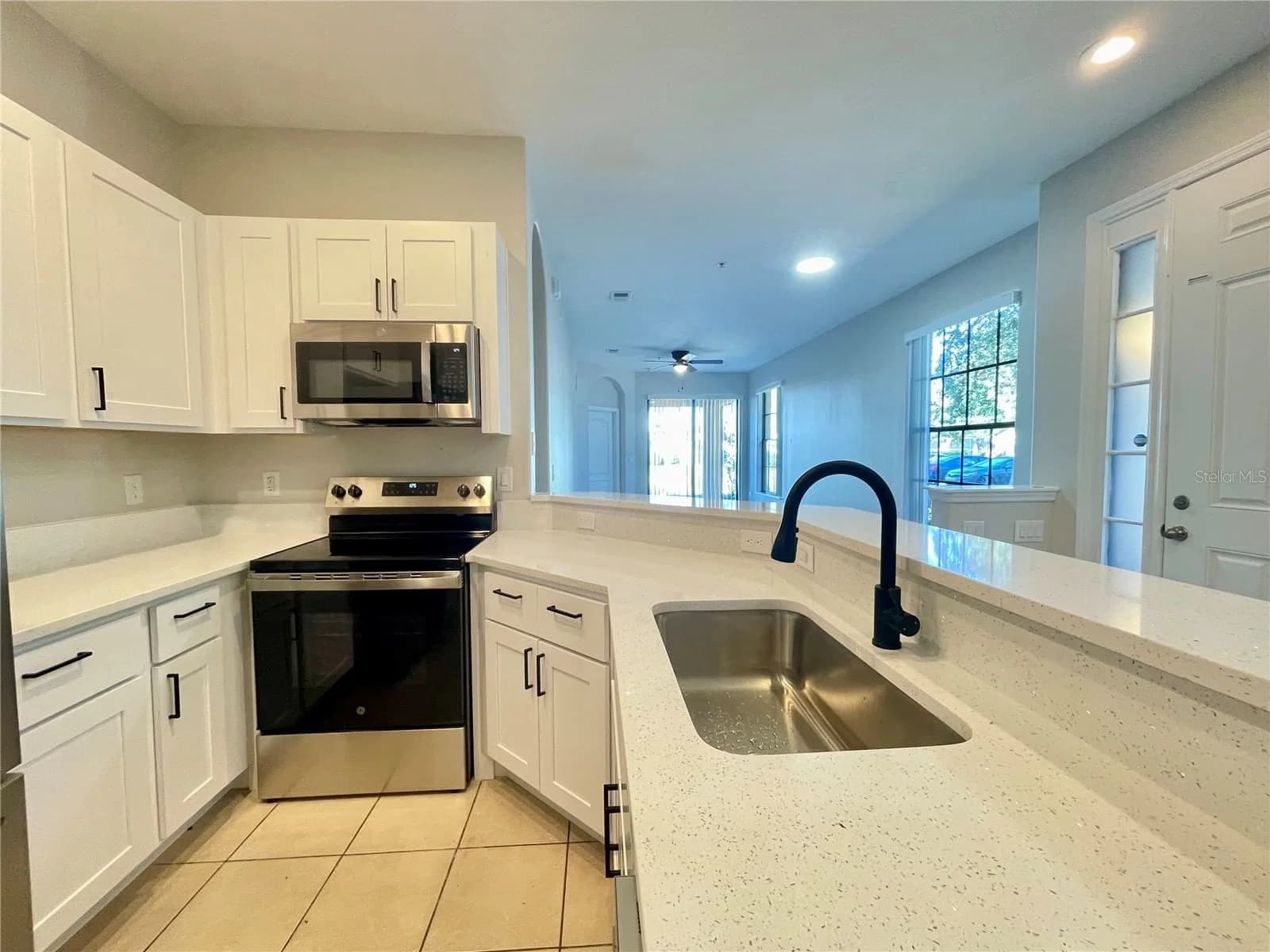 2944 OAK PARK 5