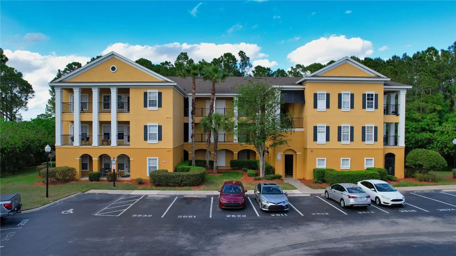 3757 CONROY RD, Orlando, FL 32839