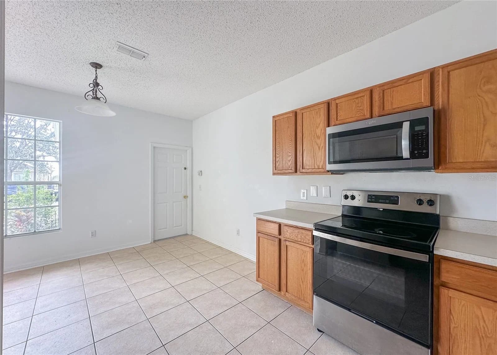402 SUNSET VIEW 4