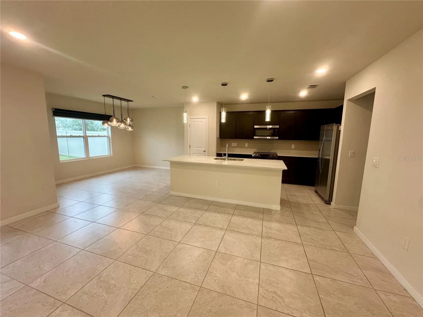 1261 REGAL KING 3
